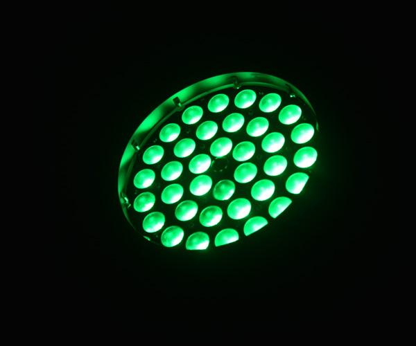 360F aktivierte beweglicher Wäsche-des lauten Summens des Kopf-RGBW 4 in-1 LED Ton Lichter für Kirche/Theater